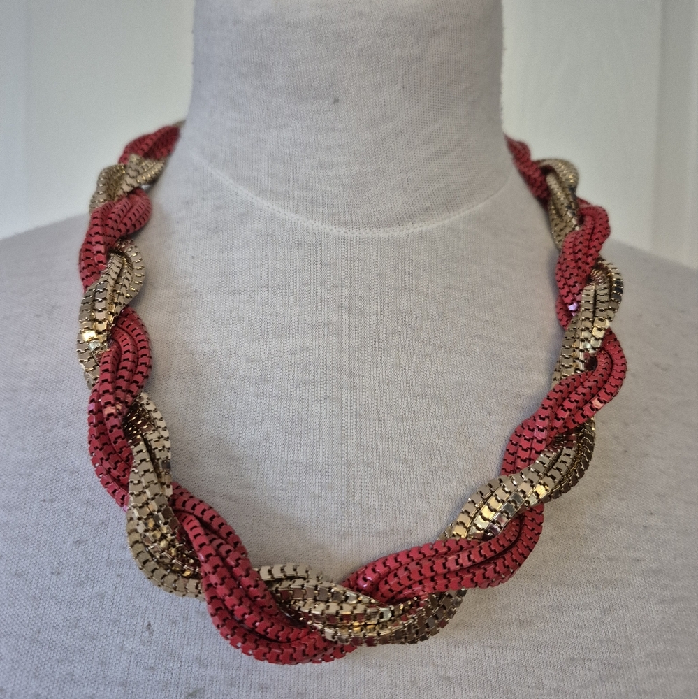 Elegant Gold and Pink Braided Necklace